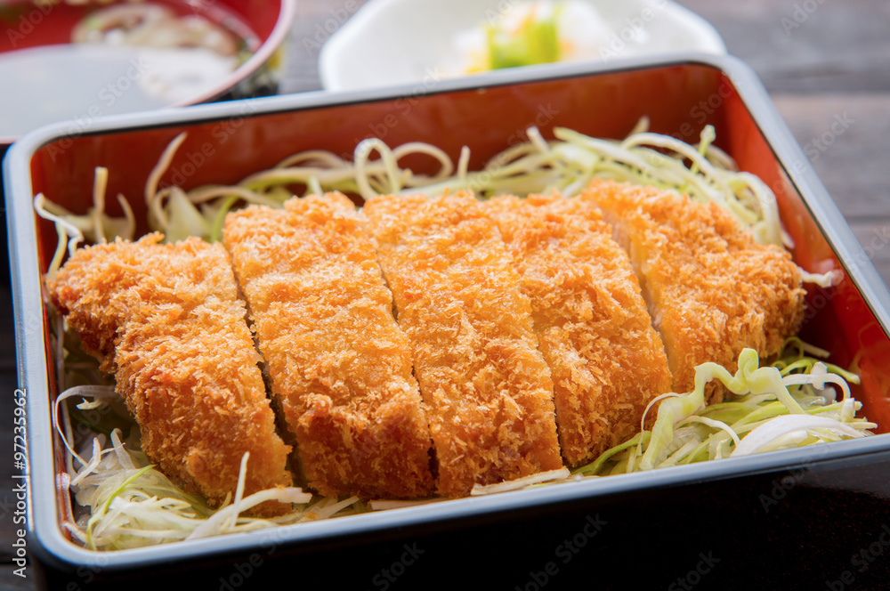 カツ重 カツ重