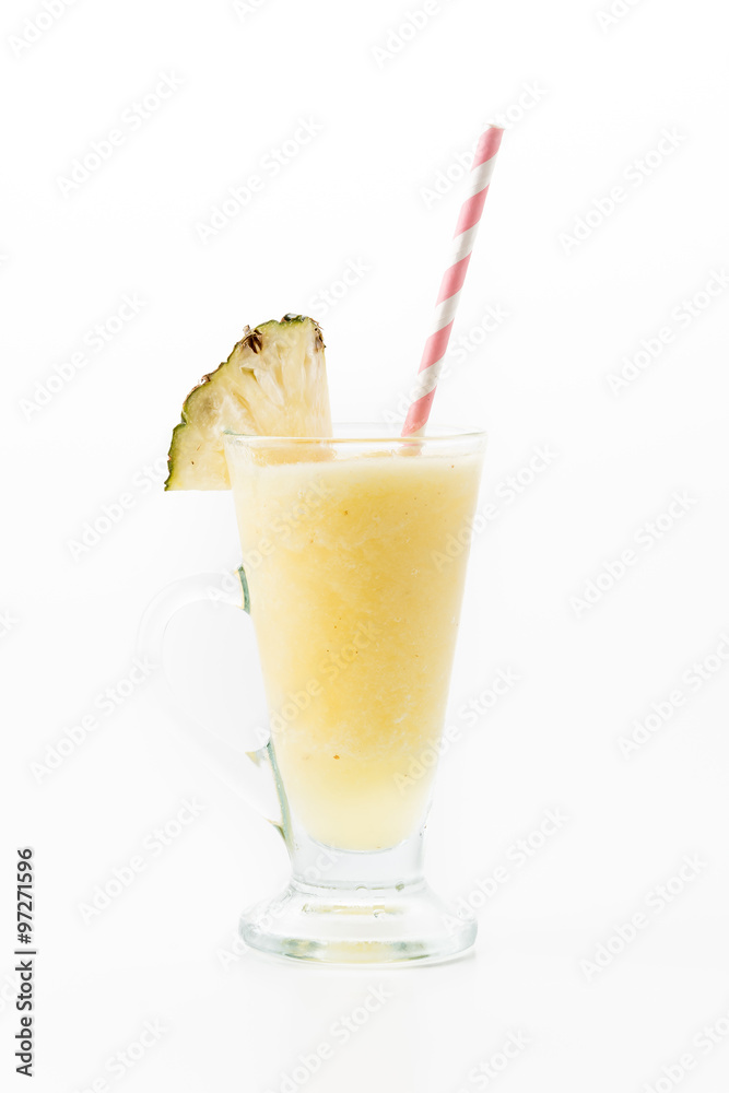 pineapple smoothie pineapple smoothie