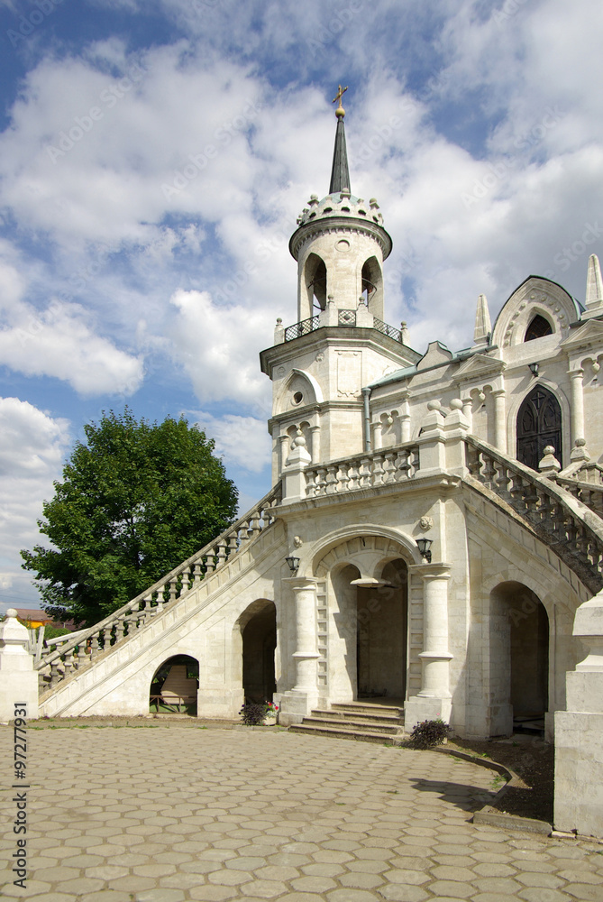 Church of Vladimir Icon of Mother of God in Bykovo