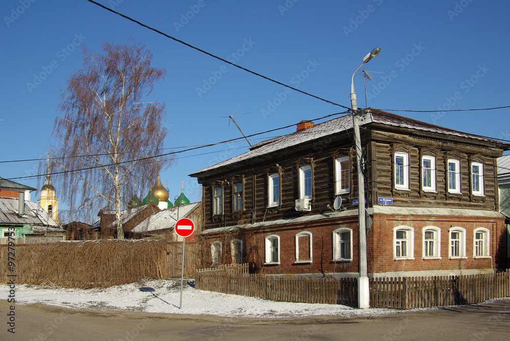 KOLOMNA, RUSSIA - April, 2014: Old wooden houses on the streets