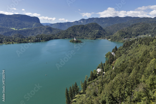 Lake Bled in Slovenia with Church of the Assumption © Panama