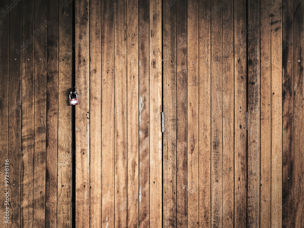 lock on wood door lock on wood door