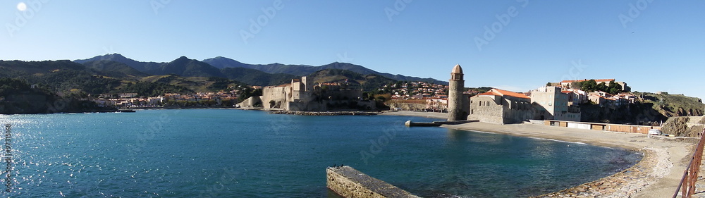 panoramique de la baie de Collioure - Pyrénées Orientales - France