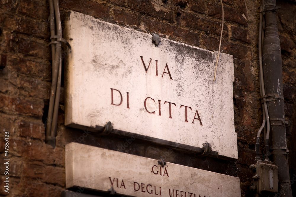Fototapeta premium Via di Città in Siena