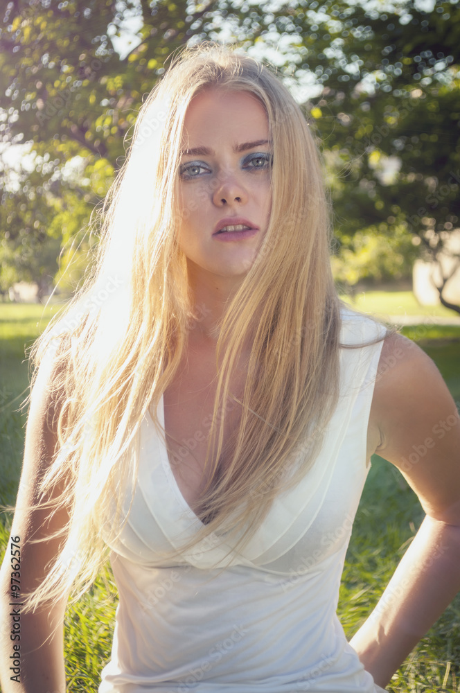 blonde girl blonde girl
