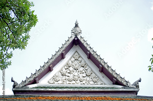 Triangle roof