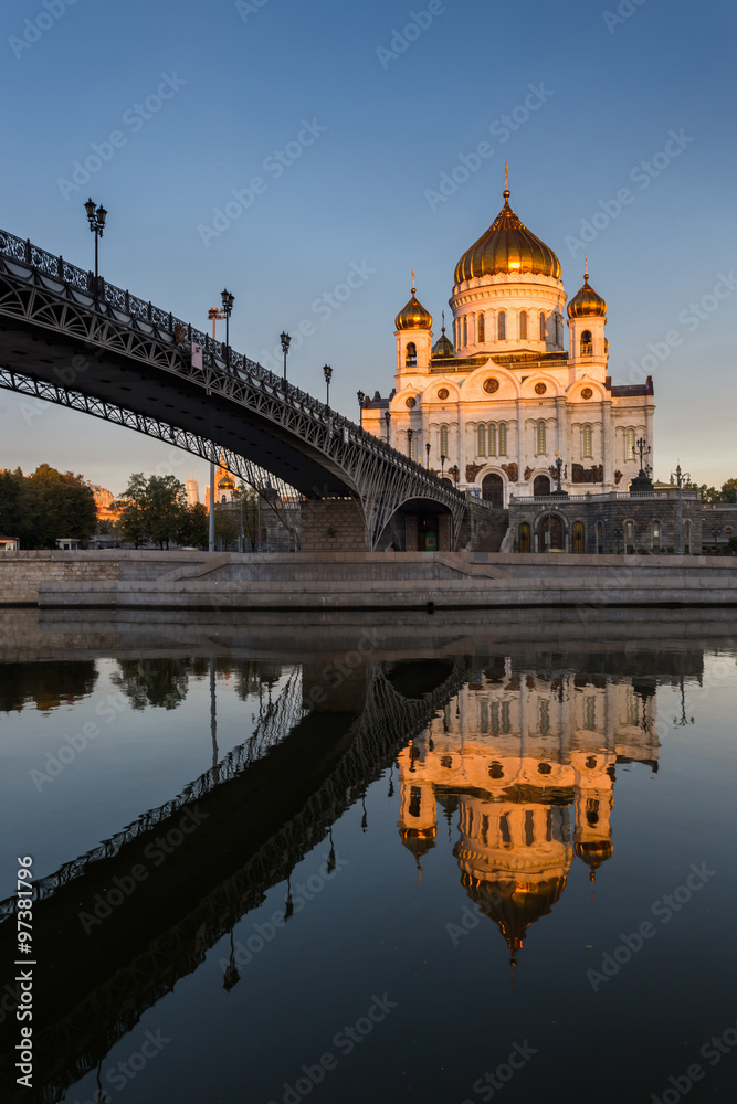 Fototapeta premium Cathedral of Christ the Saviour. Russia,Moscow
