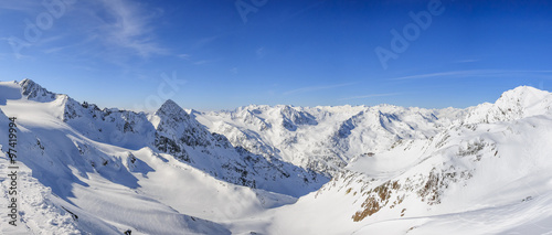 hochalpines Panorama in Tirol