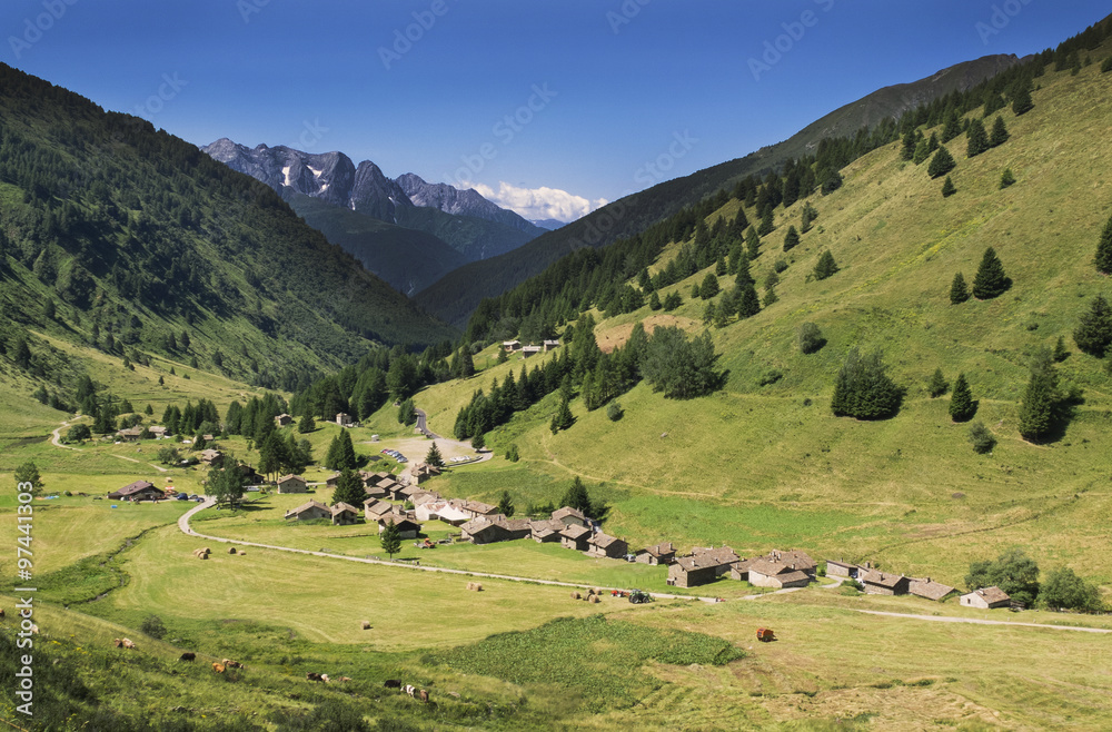 Dorf Casa di Viso in den Alpen, Italien, Ponte di Legno
