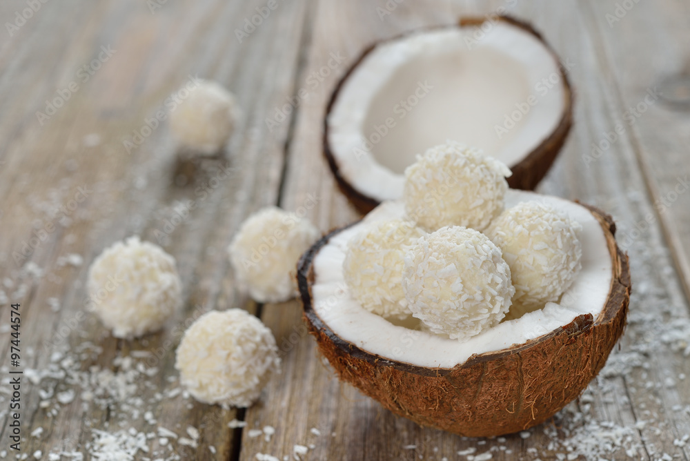 Coconut and coconut candies