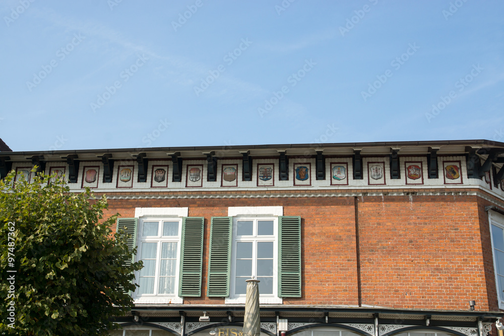 Gebäude an der Vorderreihe in Travemünde, Lübeck, Deutschland