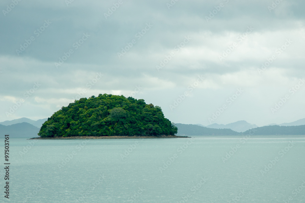 Naklejka premium The Islet in the Bay on a Rainy Day. Islands at Phang Nga Bay near Krabi and Phuket. Thailand.