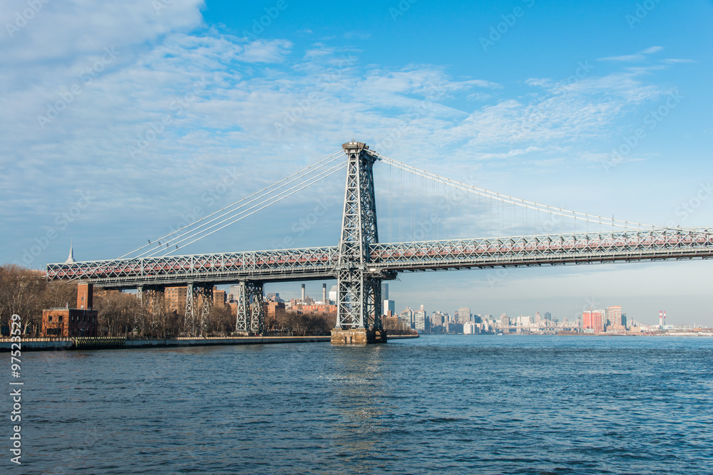 Fototapeta premium Williamsburg bridge in New York