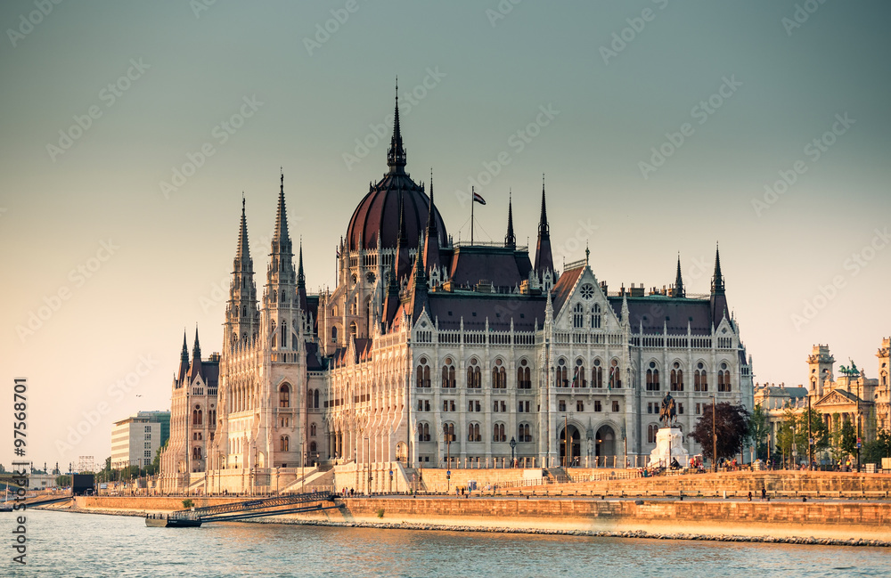 Fototapeta premium view on Hungarian Parliament from river
