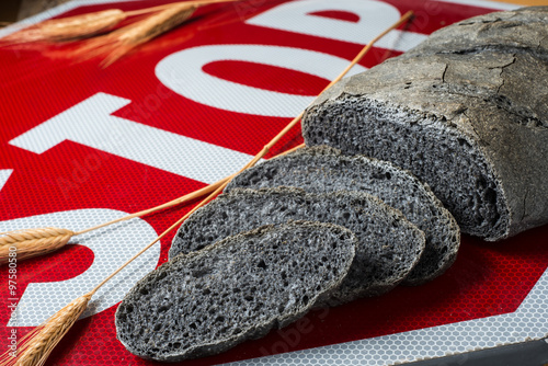 Activated carbon bread stop - pane carbone vegetale photo