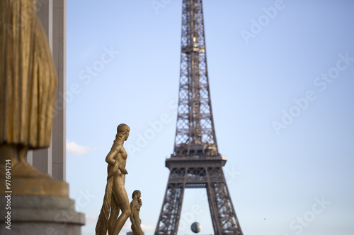 Trocadero and Eiffel Tower © lucid_dream