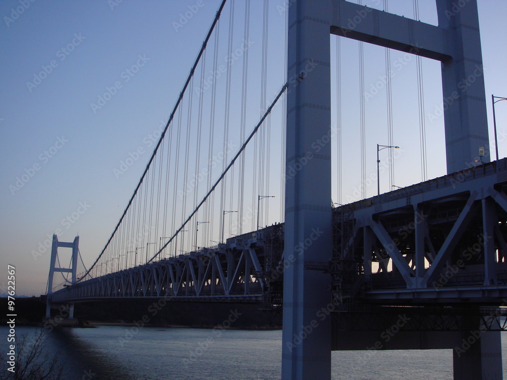 Naklejka premium 瀬戸大橋
