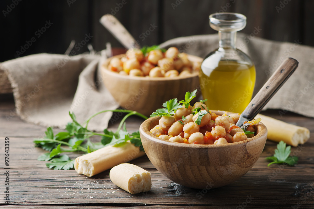Vegeterian cooked chickpea with tomato and parsley Vegeterian cooked chickpea with tomato and parsley