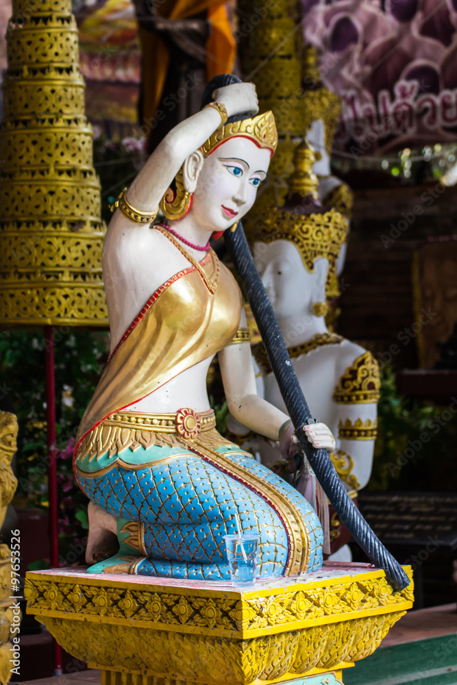 Fototapeta premium Phra Mae Thorani, Thai angel statue