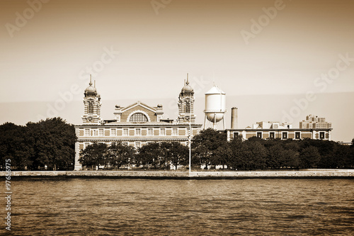 Fotografie Ellis island in New York City, vintage sepia process