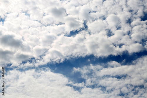 Fototapeta Naklejka Na Ścianę i Meble -  Beautifully blue cloudy sky