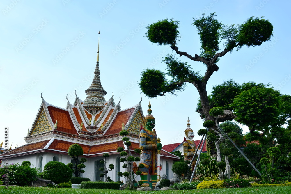 Thai temple/Wat arun rajwararam,Bangkok city,Thailand.