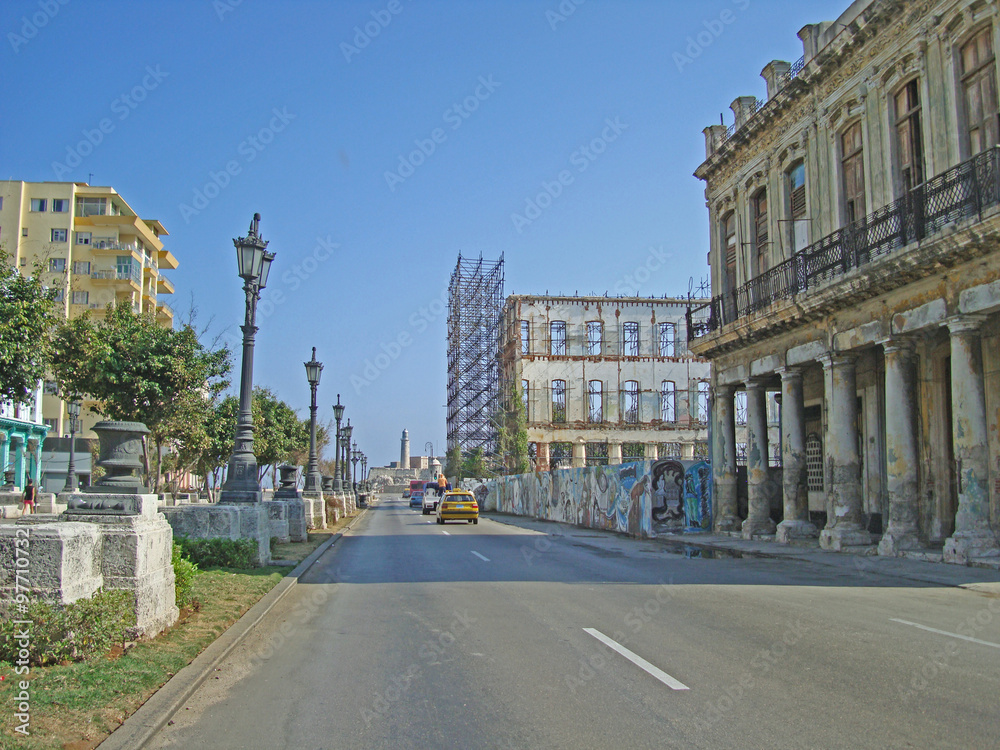 Straße in Havanna auf Kuba
