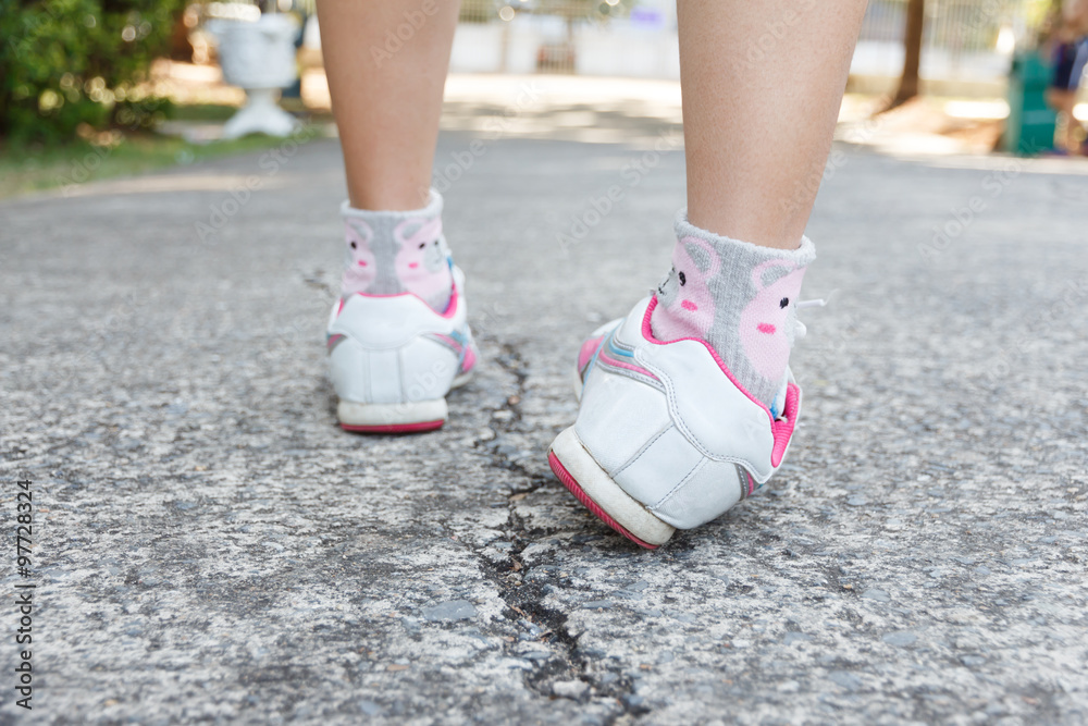 Ankle sprain while jogging or running Ankle sprain while jogging or running