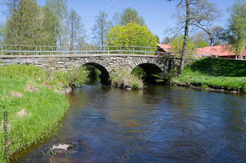 water under the stonebridge