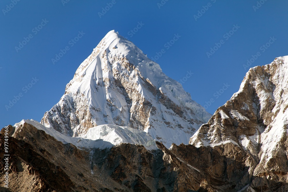 view of Mount Pumo Ri - way to Mount Everest base camp