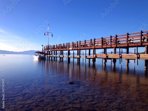 Wallpaper Mural blue water Torontodigital.ca