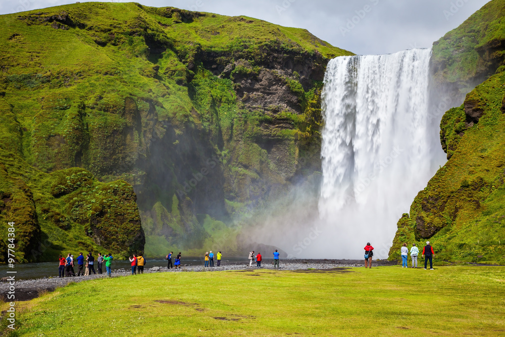 Obraz premium Magnificent waterfall Skógafoss, Iceland