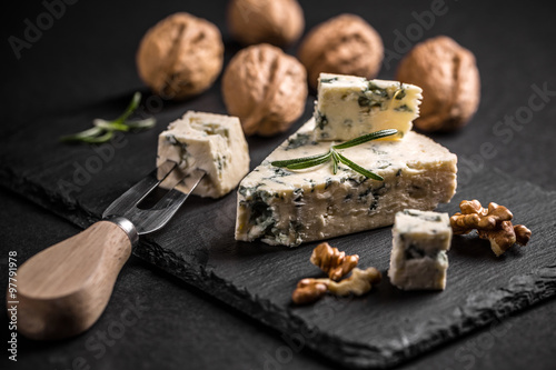 Blue cheese with nut