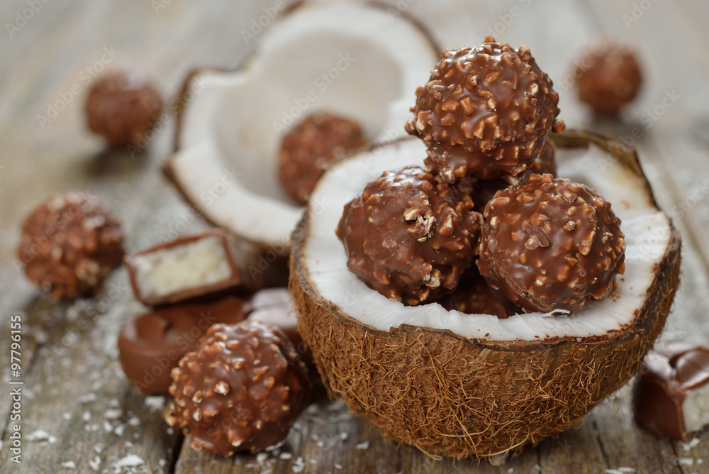 Chocolate praline and coconut Chocolate praline and coconut