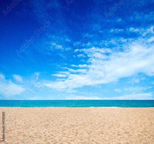 sea beach blue sky sand sun daylight relaxation landscape viewpo © ZaZa studio