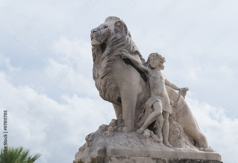 L'enfant et le lion, Marseille