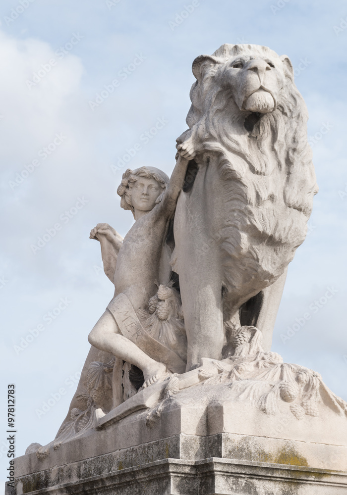 L'Enfant et le Lion, Marseille 