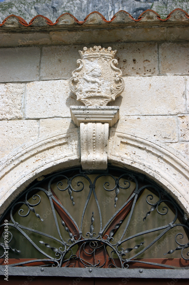 Detail of the entrance gate