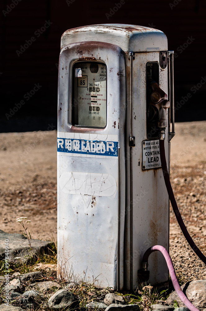 Fototapeta premium Old Fuel Pump