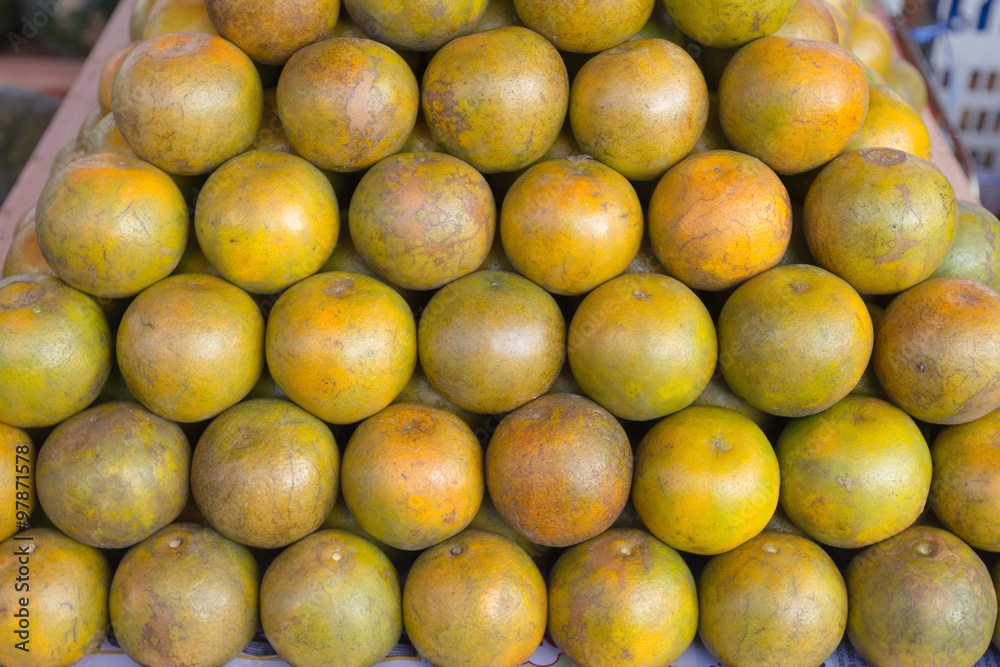 group freshness oranges in market