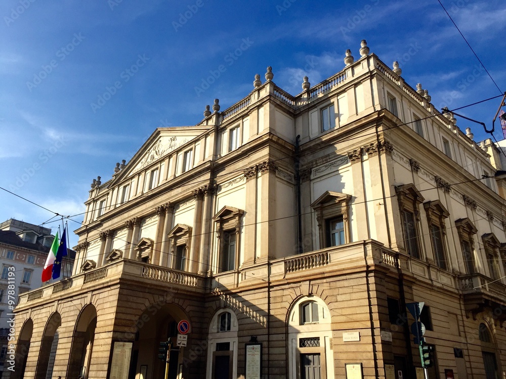 Milano, il teatro alla Scala