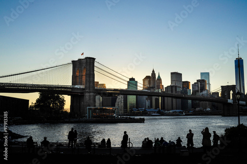 silhouette of Brooklyn Bridge