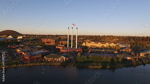 Aerial Oregon Bend
Aerial video of downtown Bend.