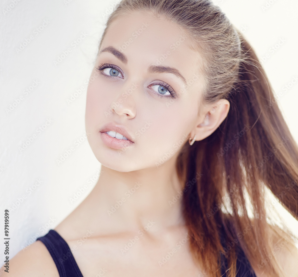 Fototapeta premium Portrait of young slim woman.