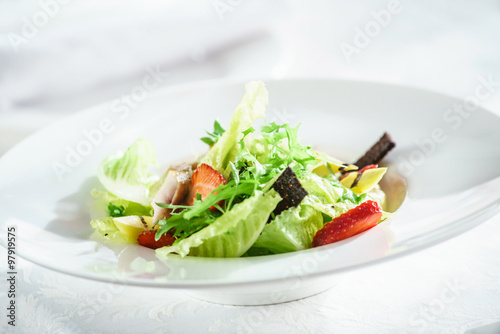 chicken salad with strawberry