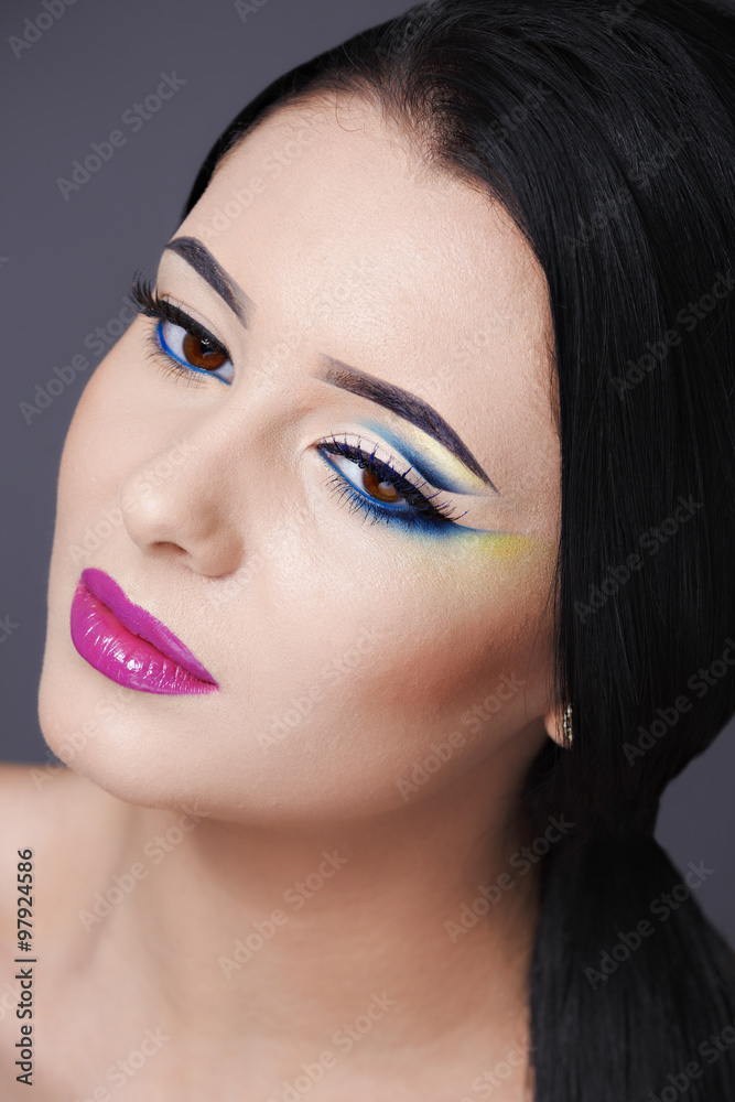 Fototapeta premium Beautiful Fashion Luxury Makeup, long eyelashes, perfect skin fa