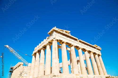 historical in greece old parthenon