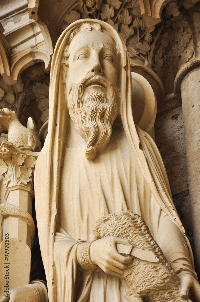 Jamba la catedral de Chartres, escultura gótica, Francia foto de Stock | Adobe Stock