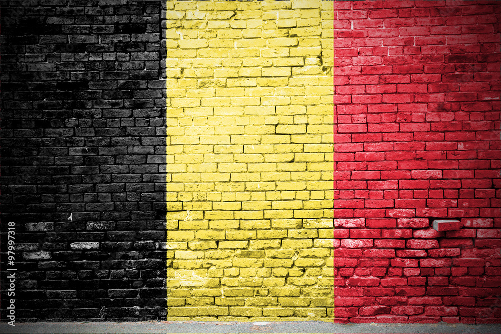 Ziegelsteinmauer mit Flagge Belgien Ziegelsteinmauer mit Flagge Belgien