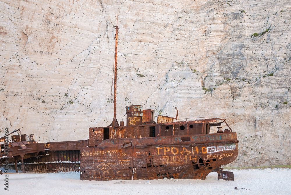 Fototapeta premium Famous shipwreck on Navagio Beach